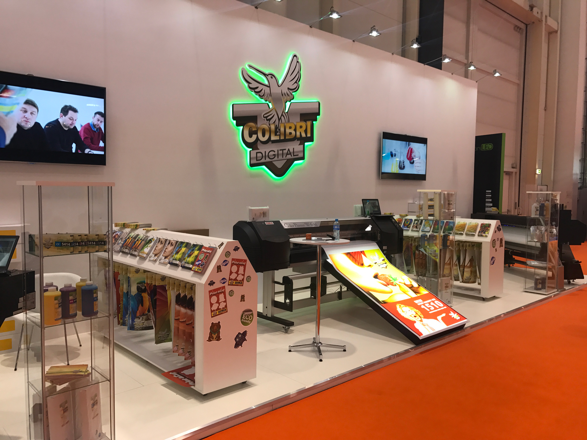 Colibri Digital equipment and exhibition stand at FESPA, archive view 2